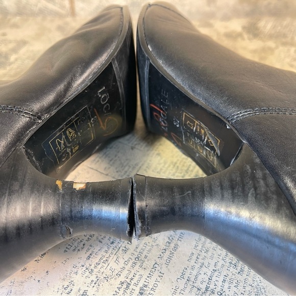 LOCALE soft black leather boots with a bow on the side - Picture 8 of 15